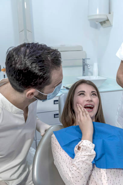 Best Weekend Emergency Dentist in Chase, PA